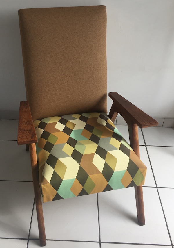 Fauteuil années 50 réfection complète